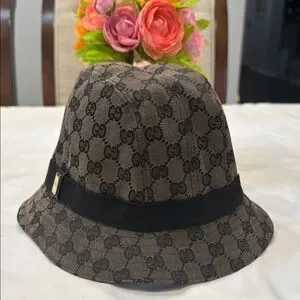 Gucci | Accessories | Authentic Gucci Black And Brown  display picture 2